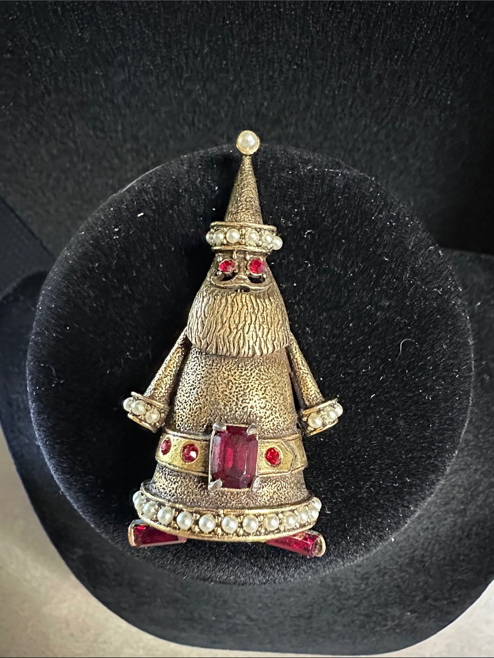 Vintage Signed Hollycraft Christmas Tree Santa Claus Brooch Pin Red Rhinestone
